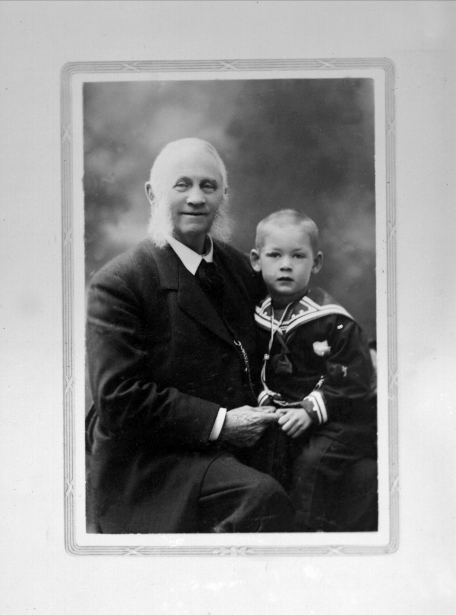 Gustav Borgen, Avfotografering.