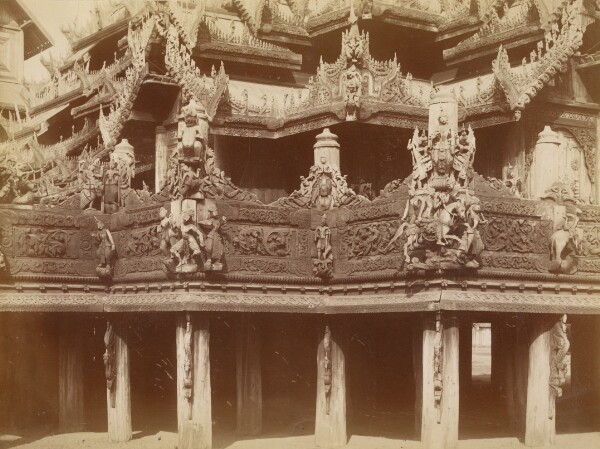 Felice Beato, Carving in Balcony, Kyaung at Myingyan