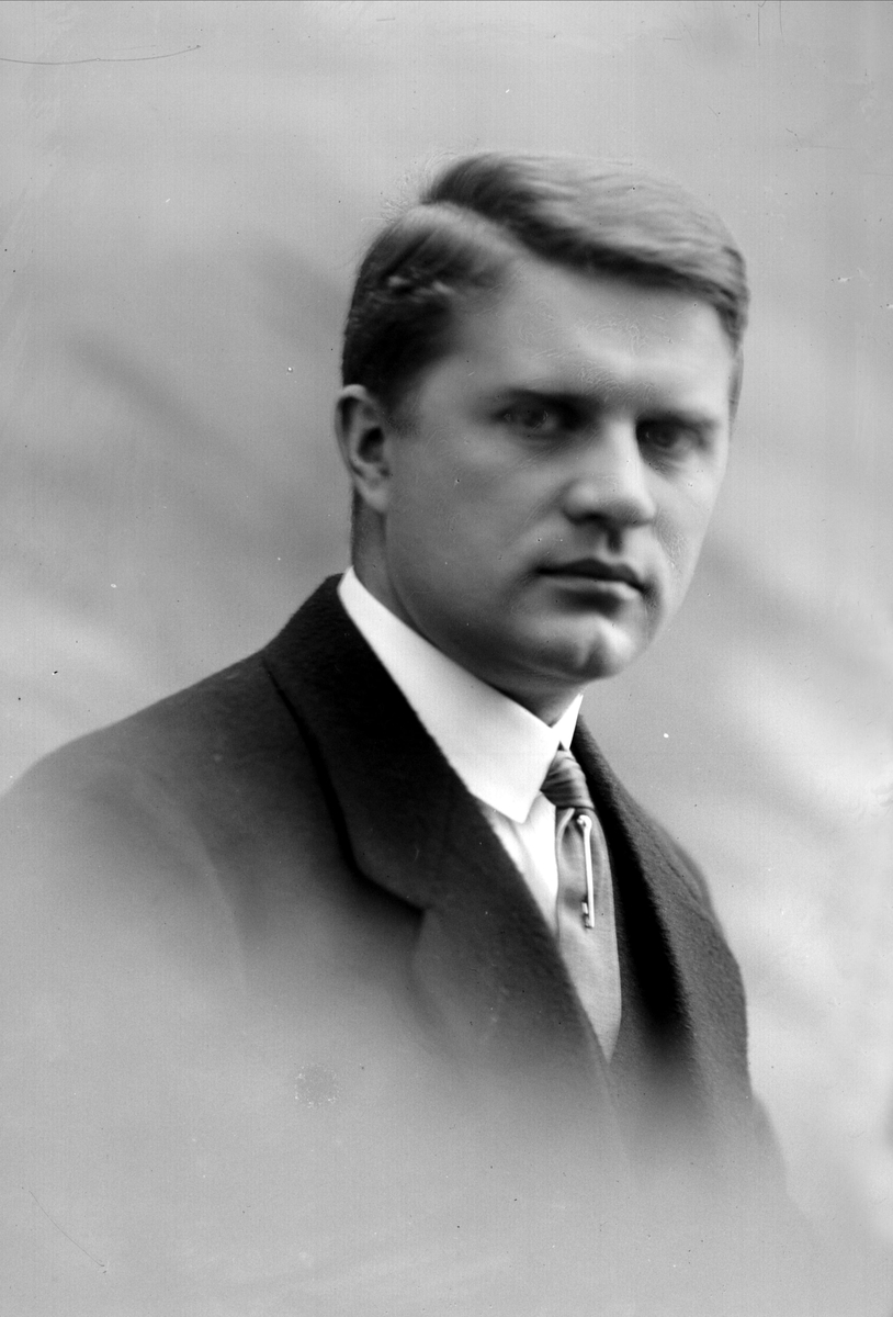 Gustav Borgen, NFB.05046