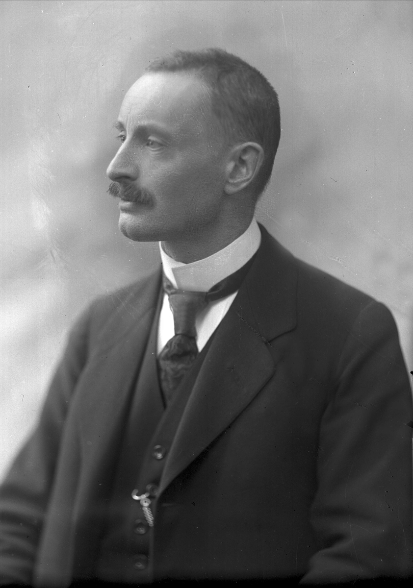 Gustav Borgen, NFB.22067