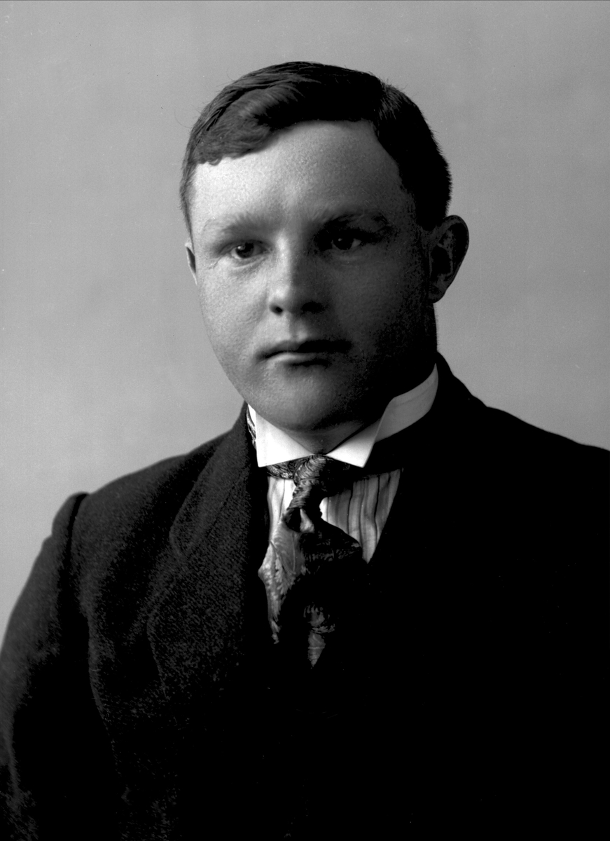 Gustav Borgen, NFB.02151