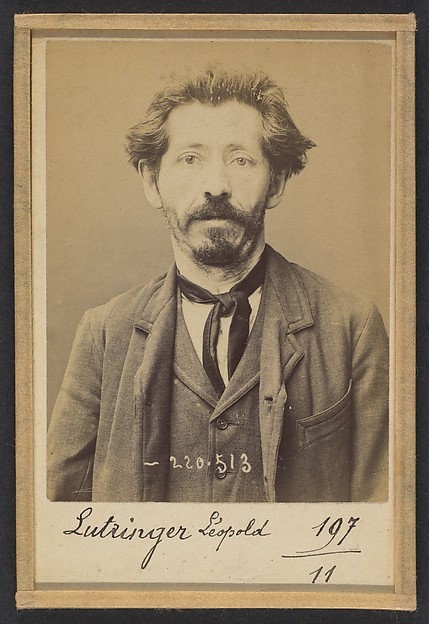 Alphonse Bertillon, Lutringer. Pierre, Léopold. 43 ans, né le 25/11/50 à Stenay (Meuse). Cordonnier. Anarchiste. 3/7/94.
