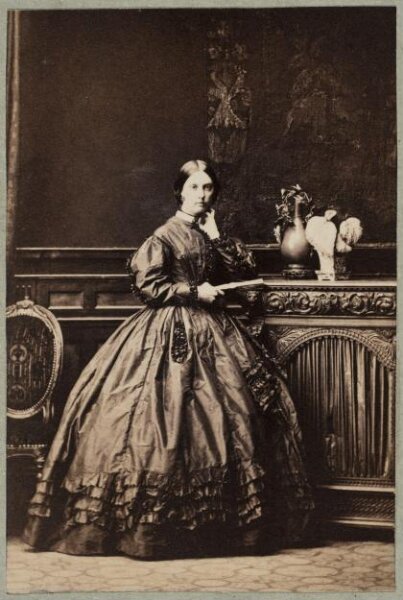 Unknown, Carte-de-visite photographs (480). Four photographs  are dry-mounted to each sheet (120).
