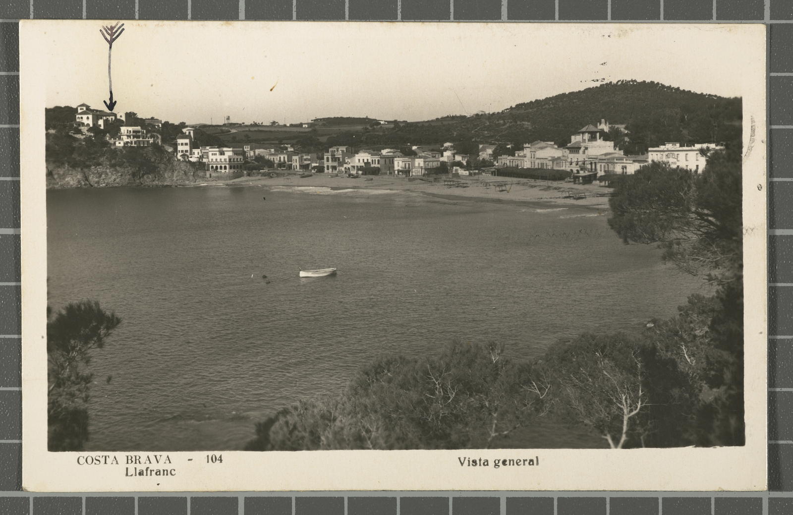 Desconegut, Costa Brava - 104 Llafranc. General view