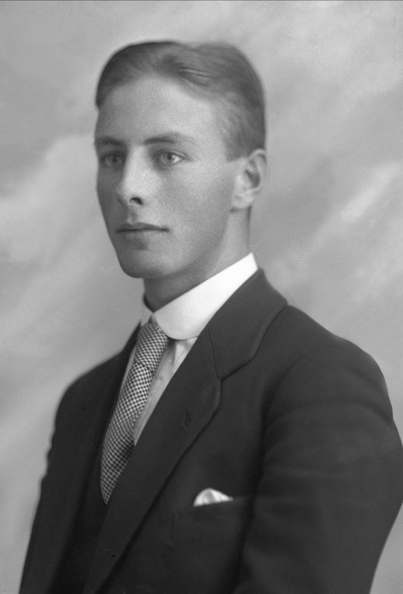 Gustav Borgen, NFB.51093