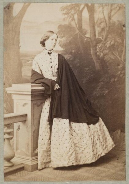 Unknown, Carte-de-visite photographs (480). Four photographs  are dry-mounted to each sheet (120).