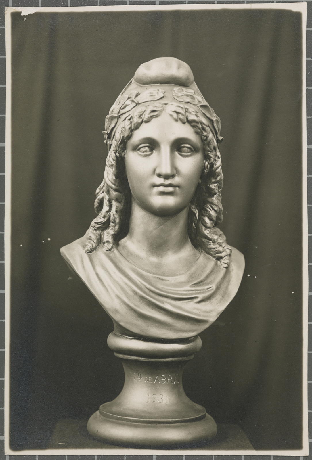 Desconegut, [Bust]