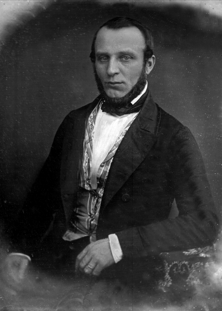 Gustav Borgen, NFB.03633