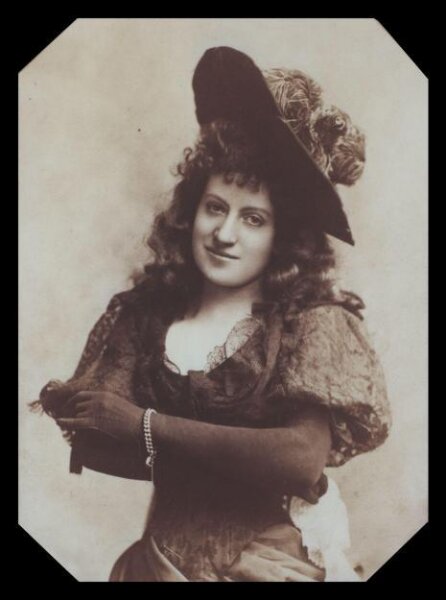 Unknown, Guy Little Theatrical Photograph