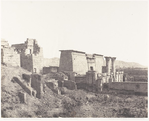 Félix Teynard, Médînet-Abou (Thèbes), Construction Antérieures - Vue Générale