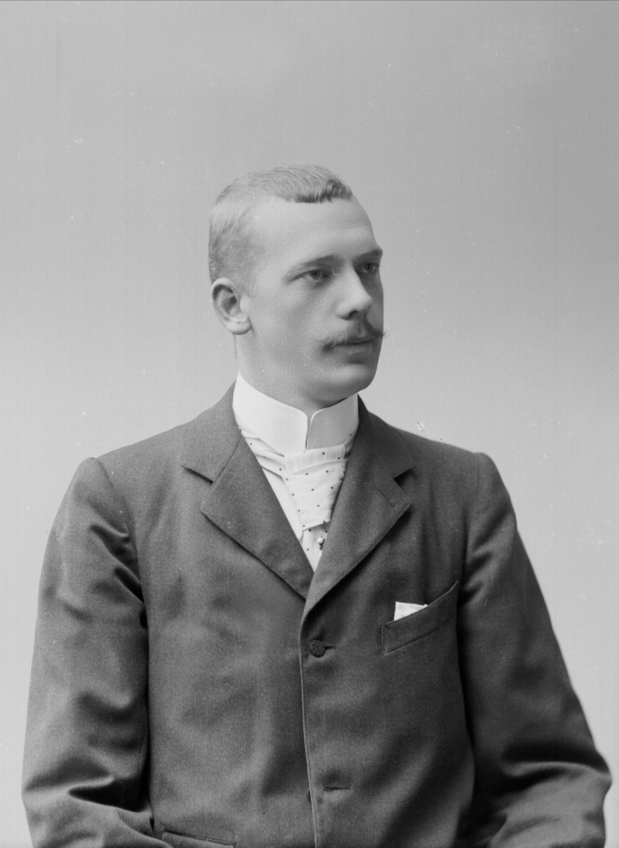 Gustav Borgen, NFB.16267