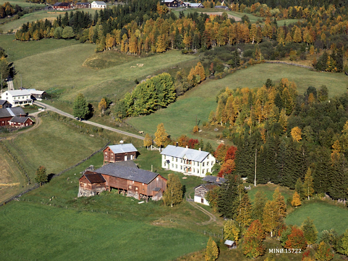 Widerøes Flyveselskap A/S, Gardsbruk