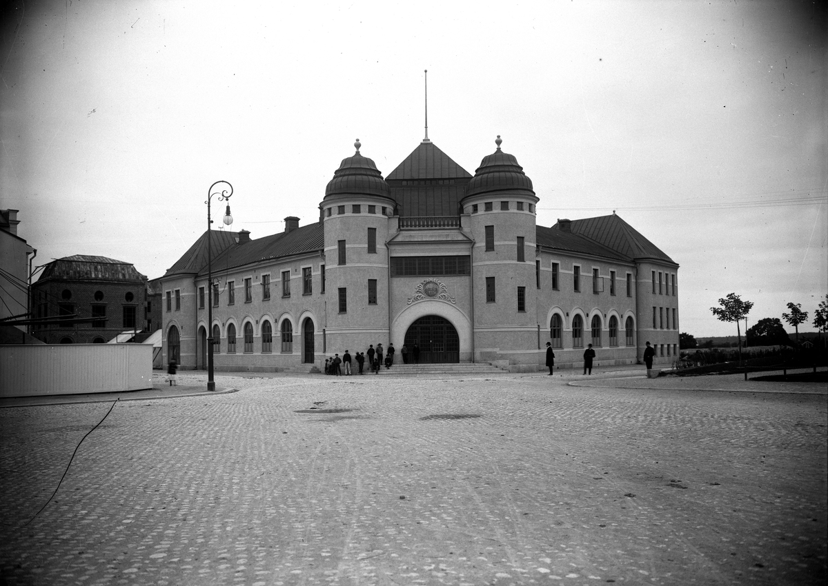 Ellert Johan Viktor Sörman, lOGT-huset. Fotograf E Sörman?