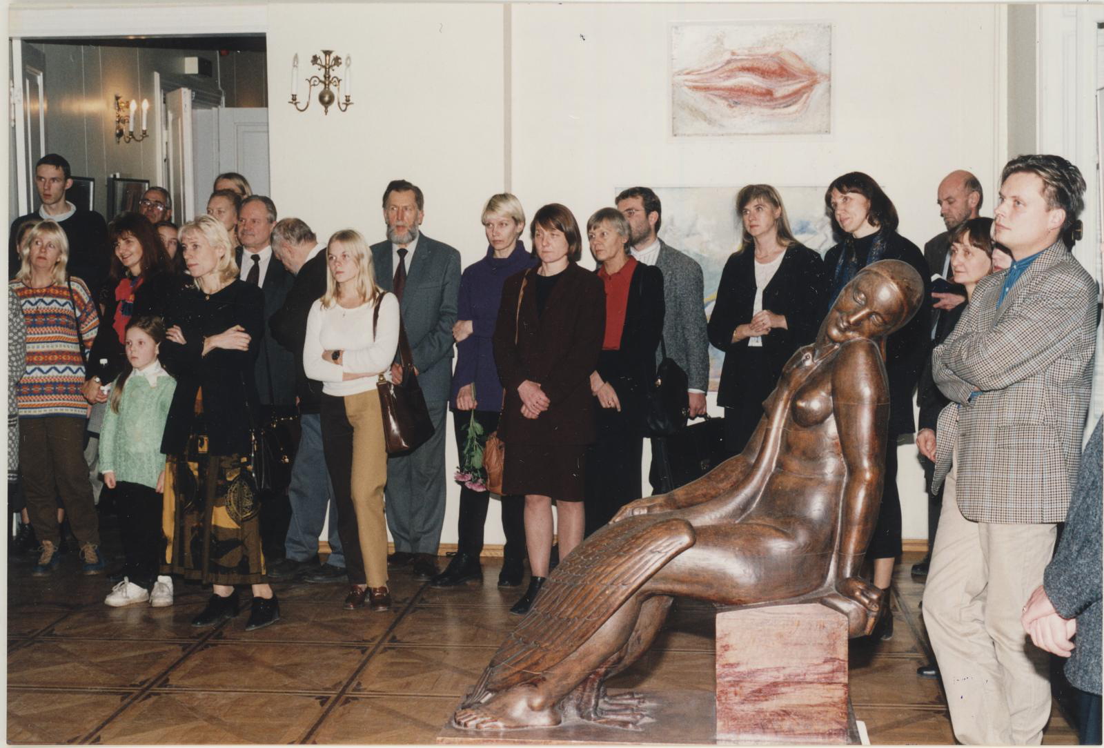 Tiiu (kujutatu) Talvistu, Näituse "Hingeaeg. Eesti kunst 1900-2000" avamine 12.11.1999.