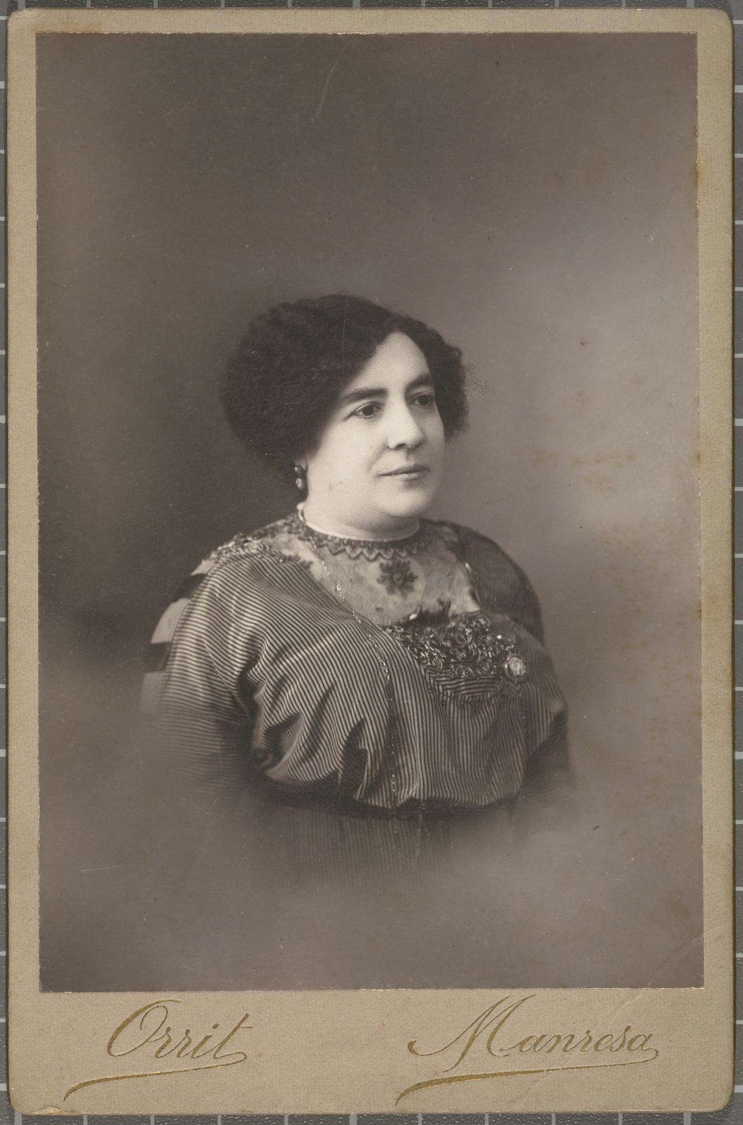 Enrique Orrit, [Portrait of a woman]