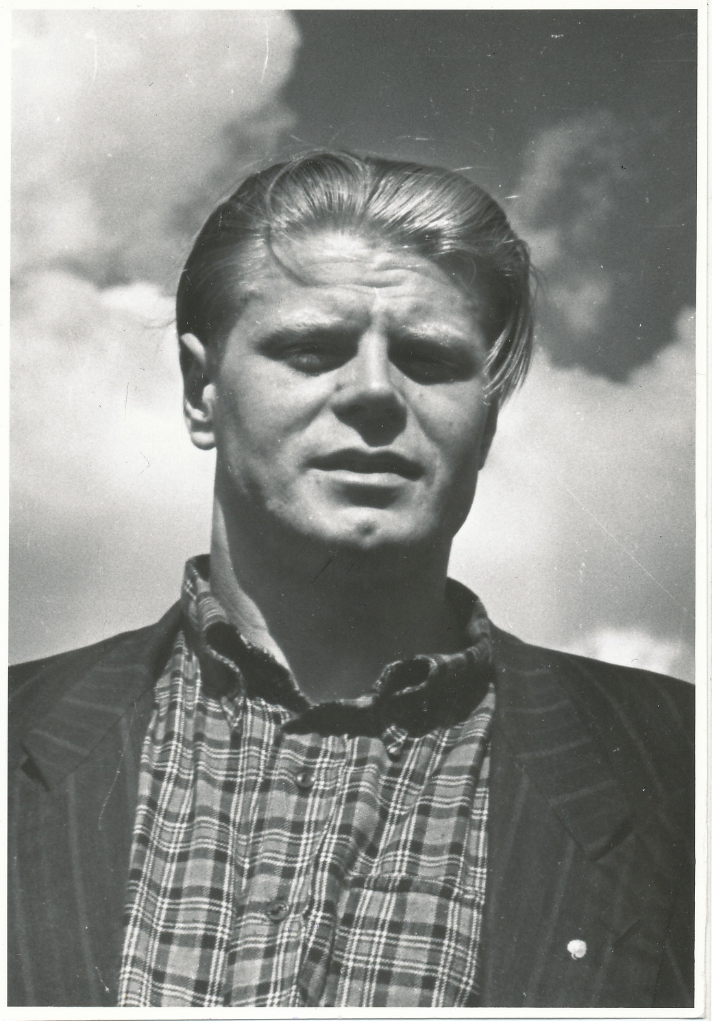 Gunnar (photographer) Vaidla, 1/2 figure