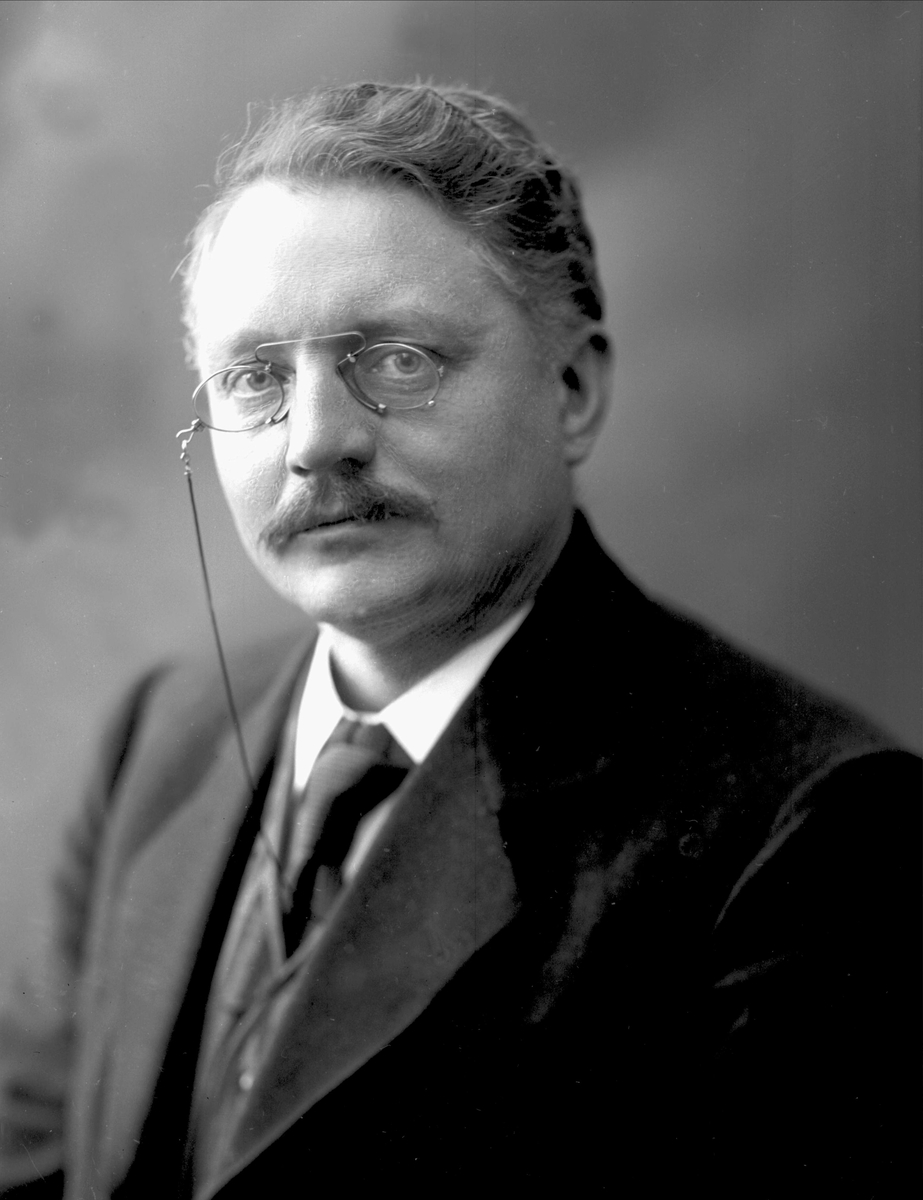 Gustav Borgen, NFB.30042