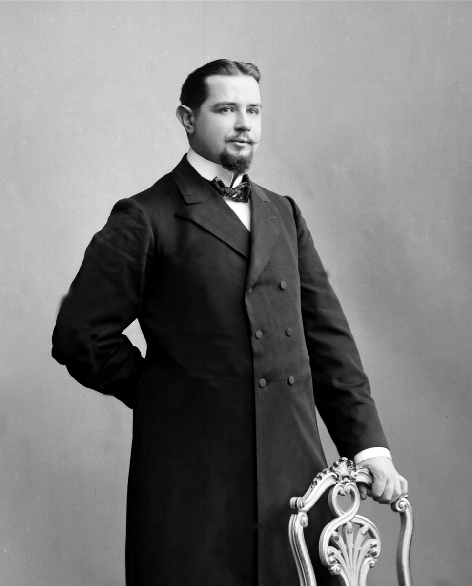 Gustav Borgen, NFB.00750