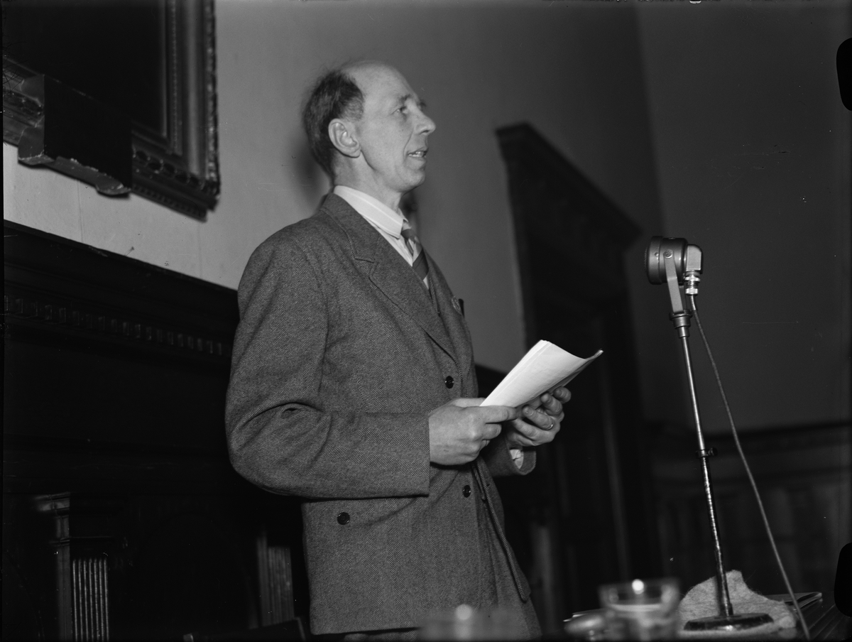 Paul Sandberg, "Jaktvårdsintresset ökar i länet" - redaktör Mellquist talar på Uppsala Läns Jaktsvårdsförenings årsmöte på Norrlands studentnation, Uppsala februari 1943