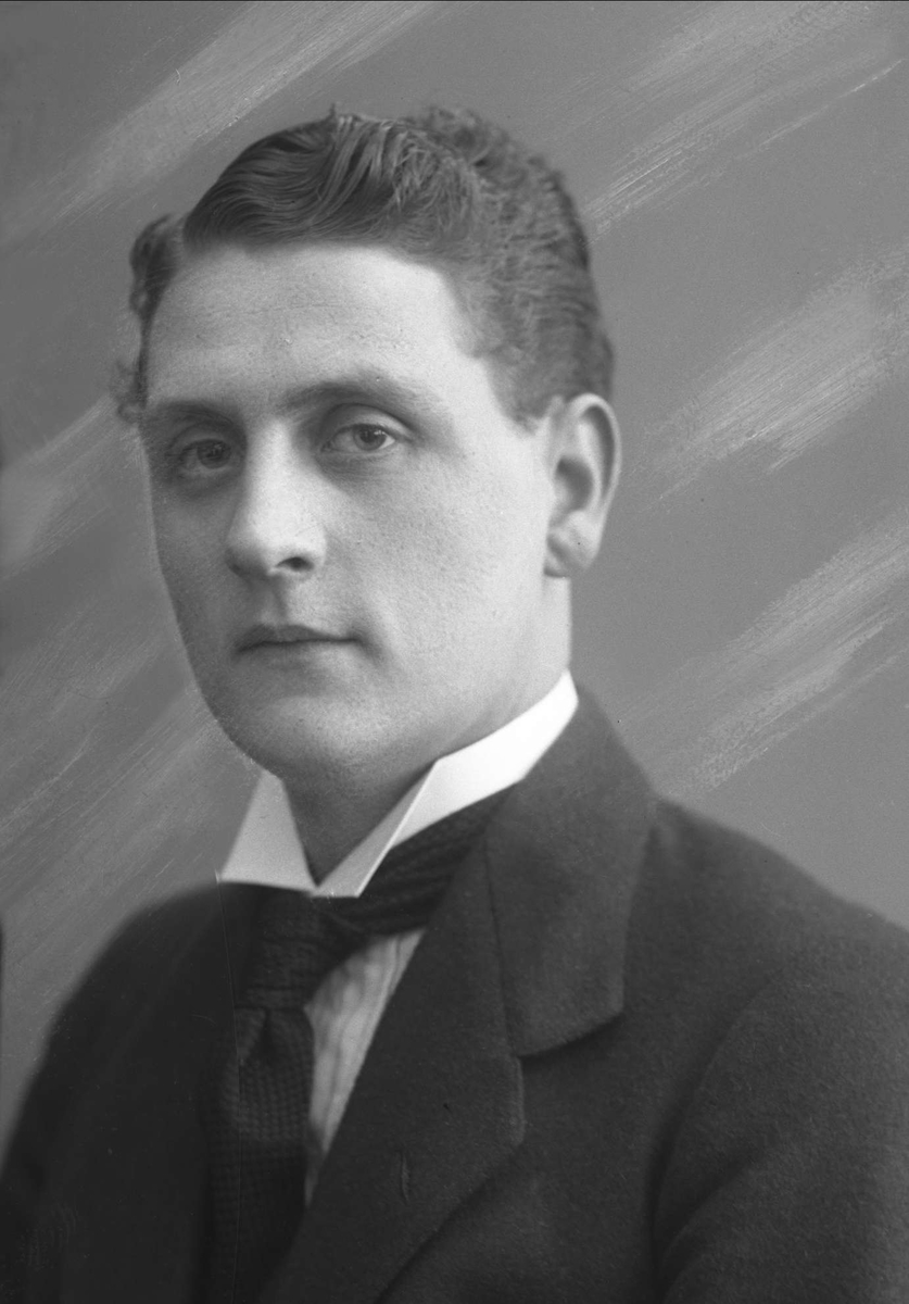 Gustav Borgen, NFB.47700
