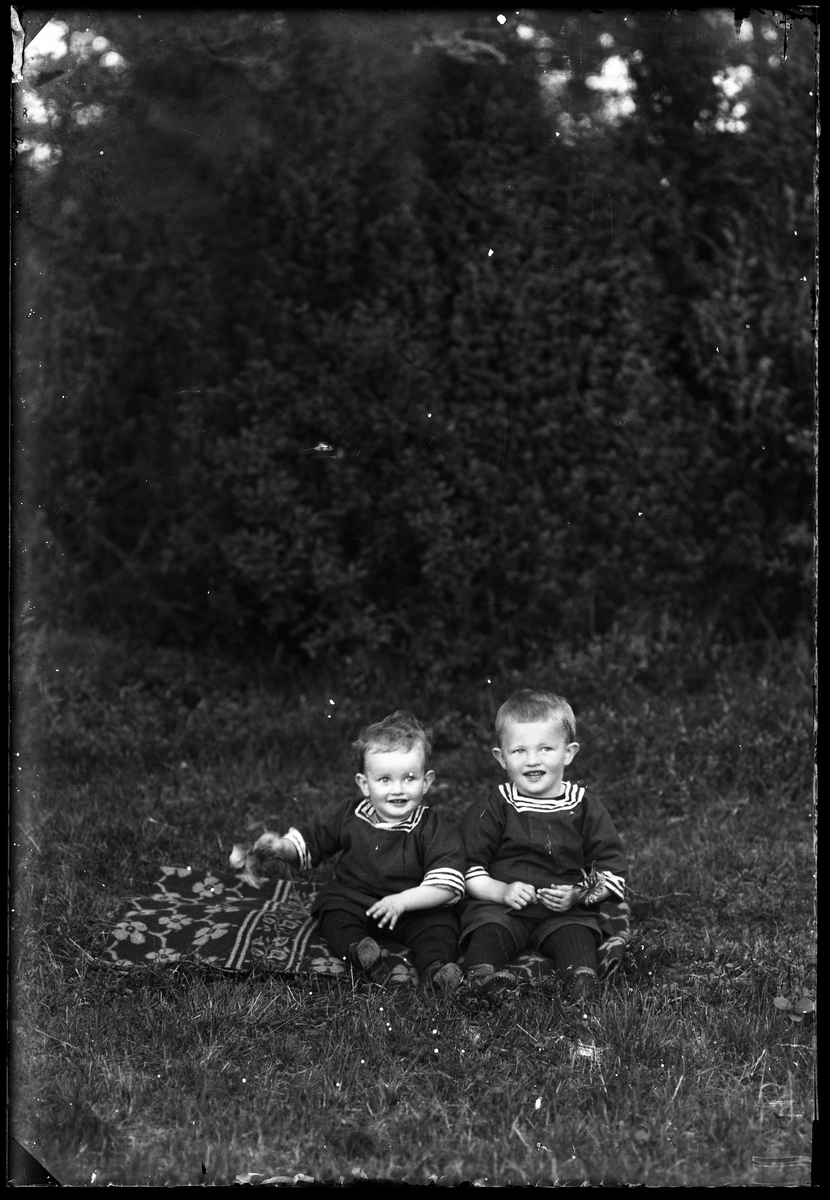 Gustaf Andersson, Gunnar och Lars Svensson, Lars Bryntesgården