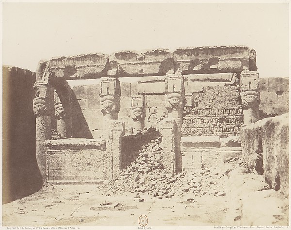 Félix Teynard, Dendérah (Tentyris), Temple d'Athôr - Sanctuaire Placé a l'Angle Sud-Ouest de la Plateforme Inférieure