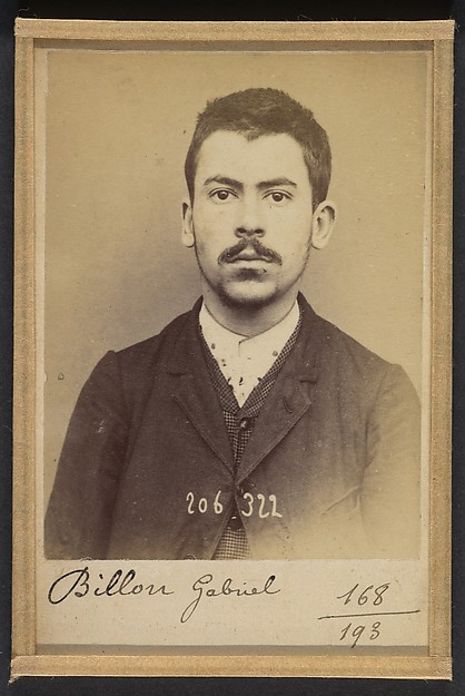 Alphonse Bertillon, Billon. Gabriel, André, Adolphe. 20 ans, né à Boulogne /s/Seine. Typographe. Outrages. 14/8/93.