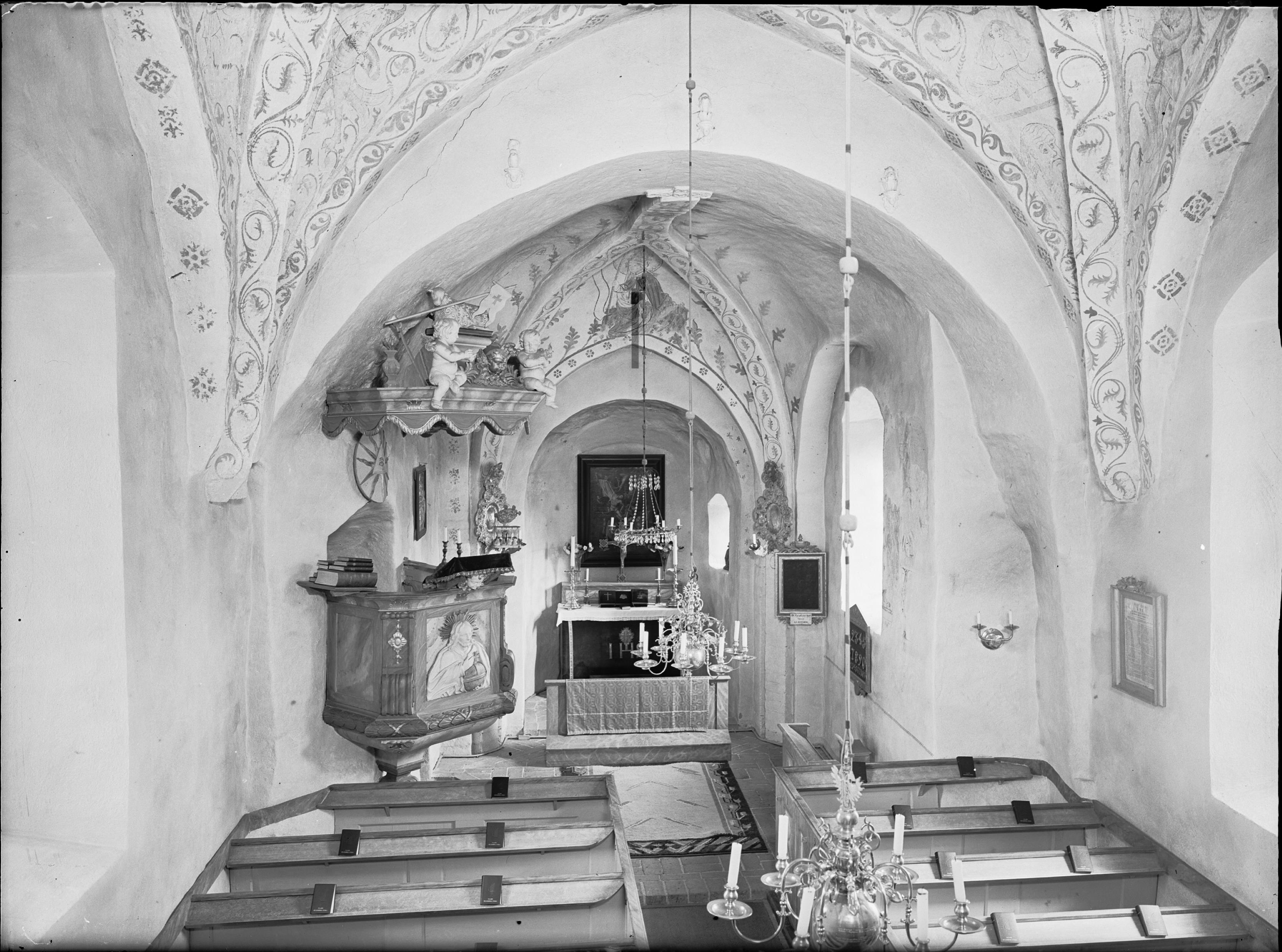 Nils Lagergren, Hilleshögs kyrka