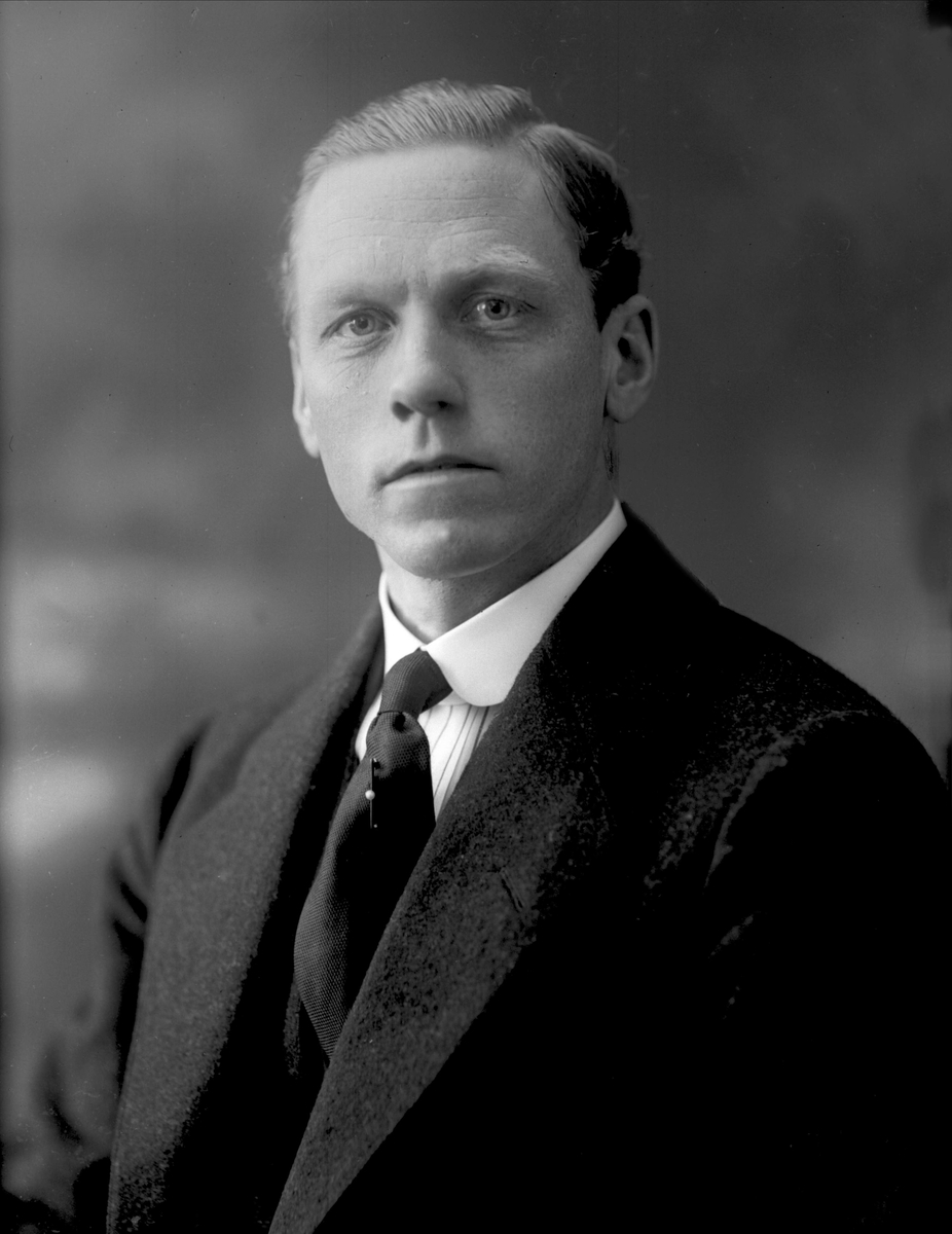 Gustav Borgen, NFB.09584