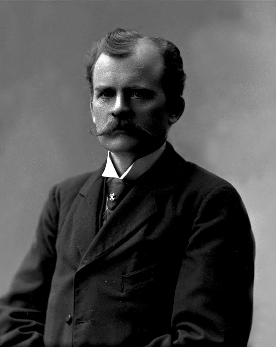 Gustav Borgen, NFB.09675