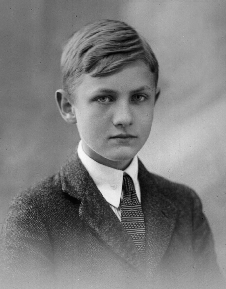 Gustav Borgen, NFB.37493