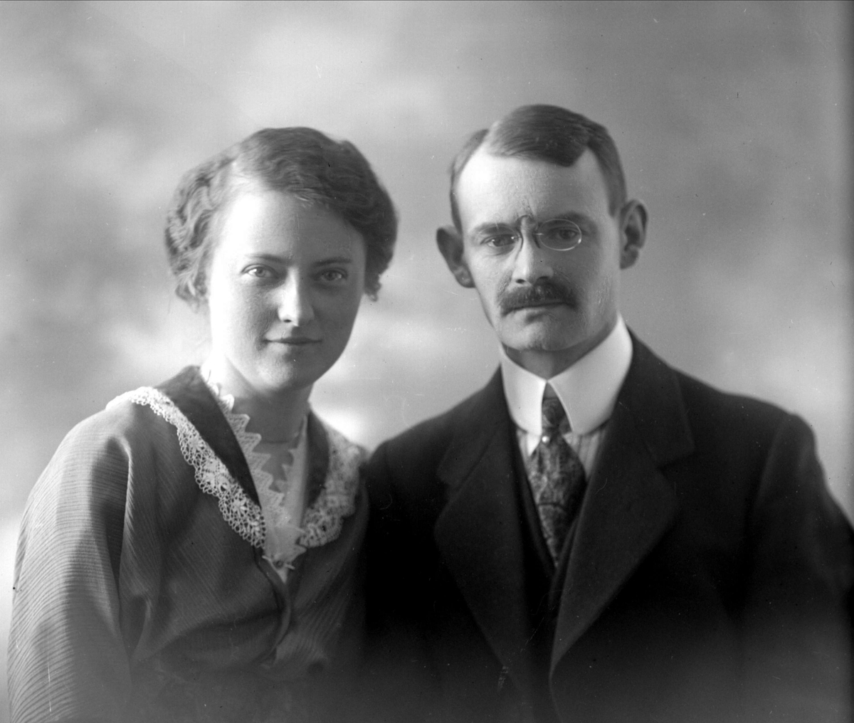 Gustav Borgen, Portrett av ekteparet Steineger.