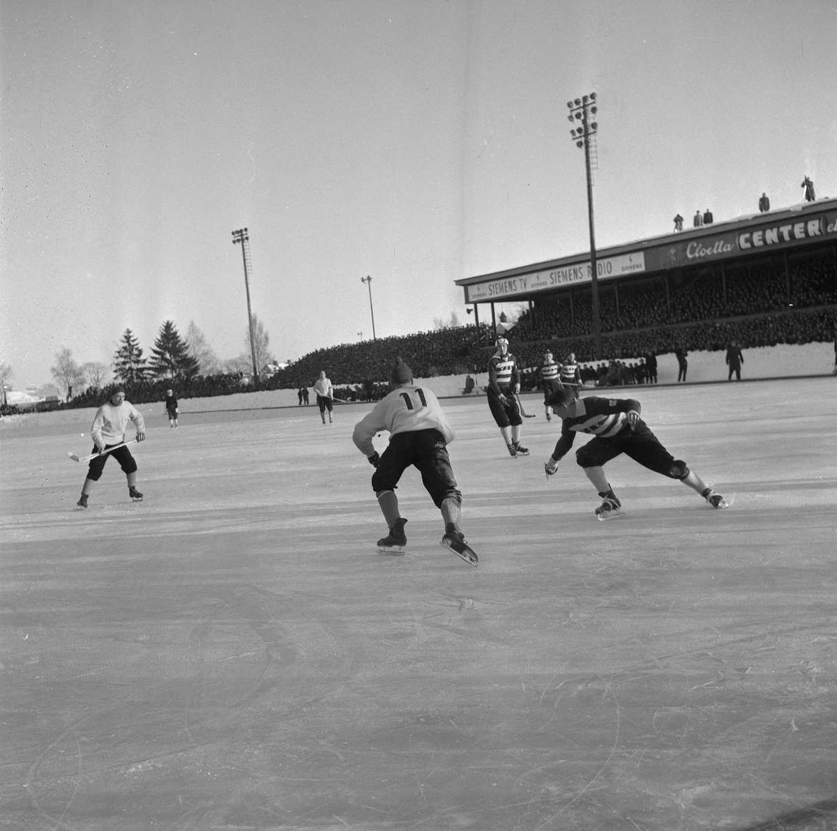 Örebro Kuriren, Bandy ÖSK-Västerås. January 26, 1959.
