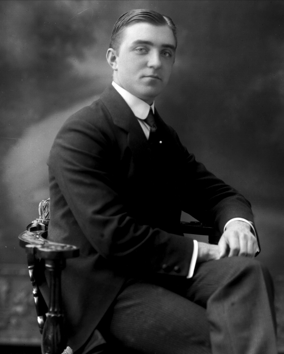 Gustav Borgen, NFB.10464