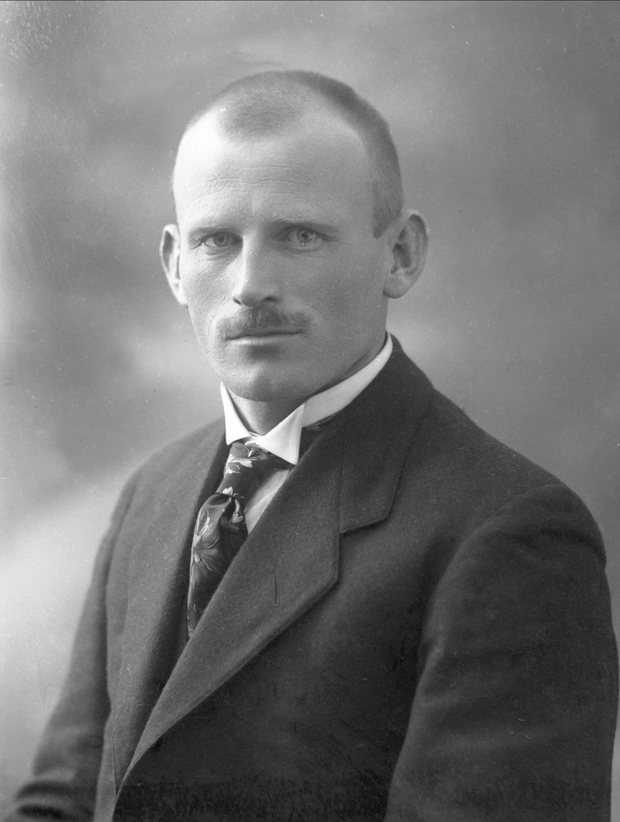 Gustav Borgen, NFB.50969