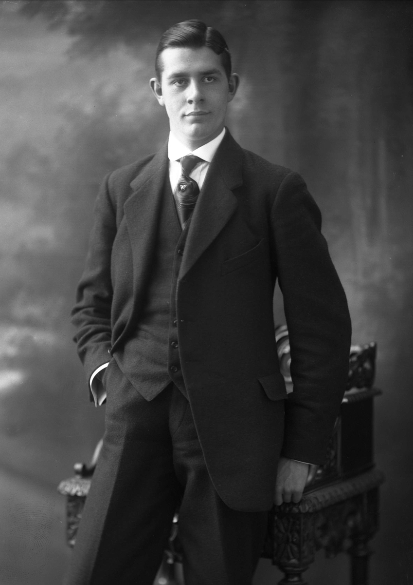 Gustav Borgen, NFB.36067