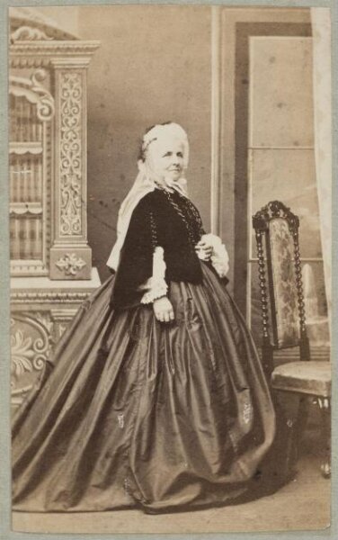 Unknown, Carte-de-visite photographs (480). Four photographs  are dry-mounted to each sheet (120).