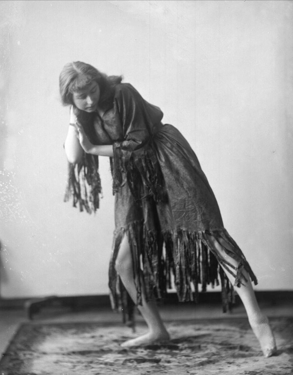 Gustav Borgen, Portrett, frøken Kitty Normann, danser.