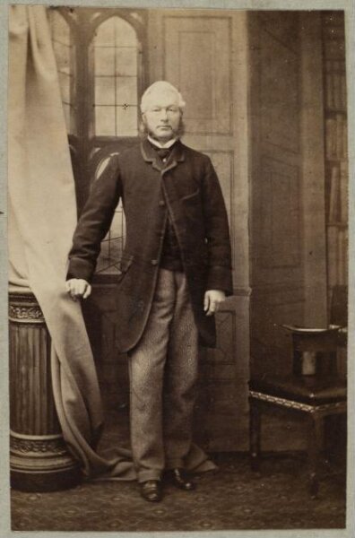 Unknown, Carte-de-visite photographs (480). Four photographs  are dry-mounted to each sheet (120).