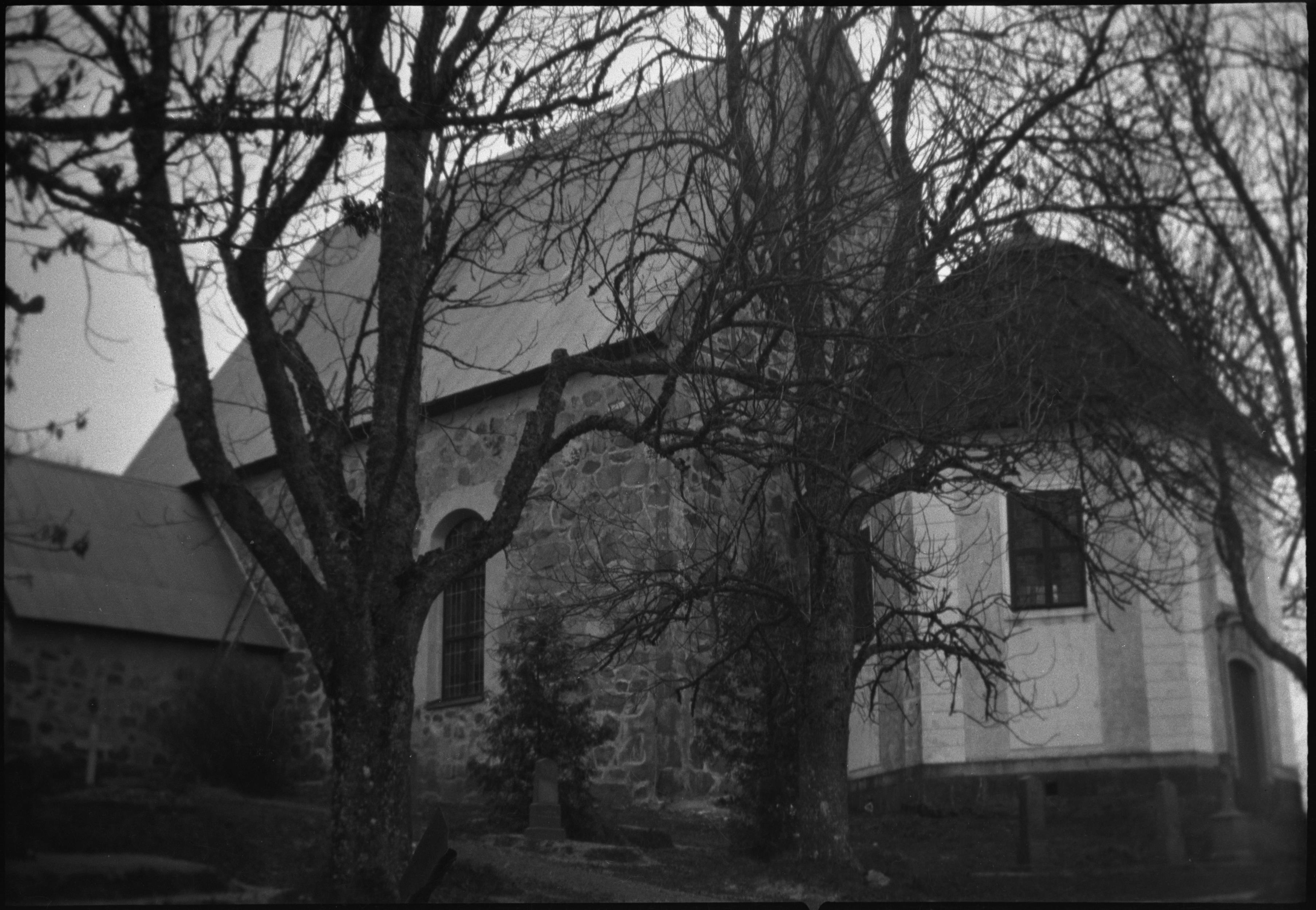 Berit Wallenberg, Roslags-Bro kyrka