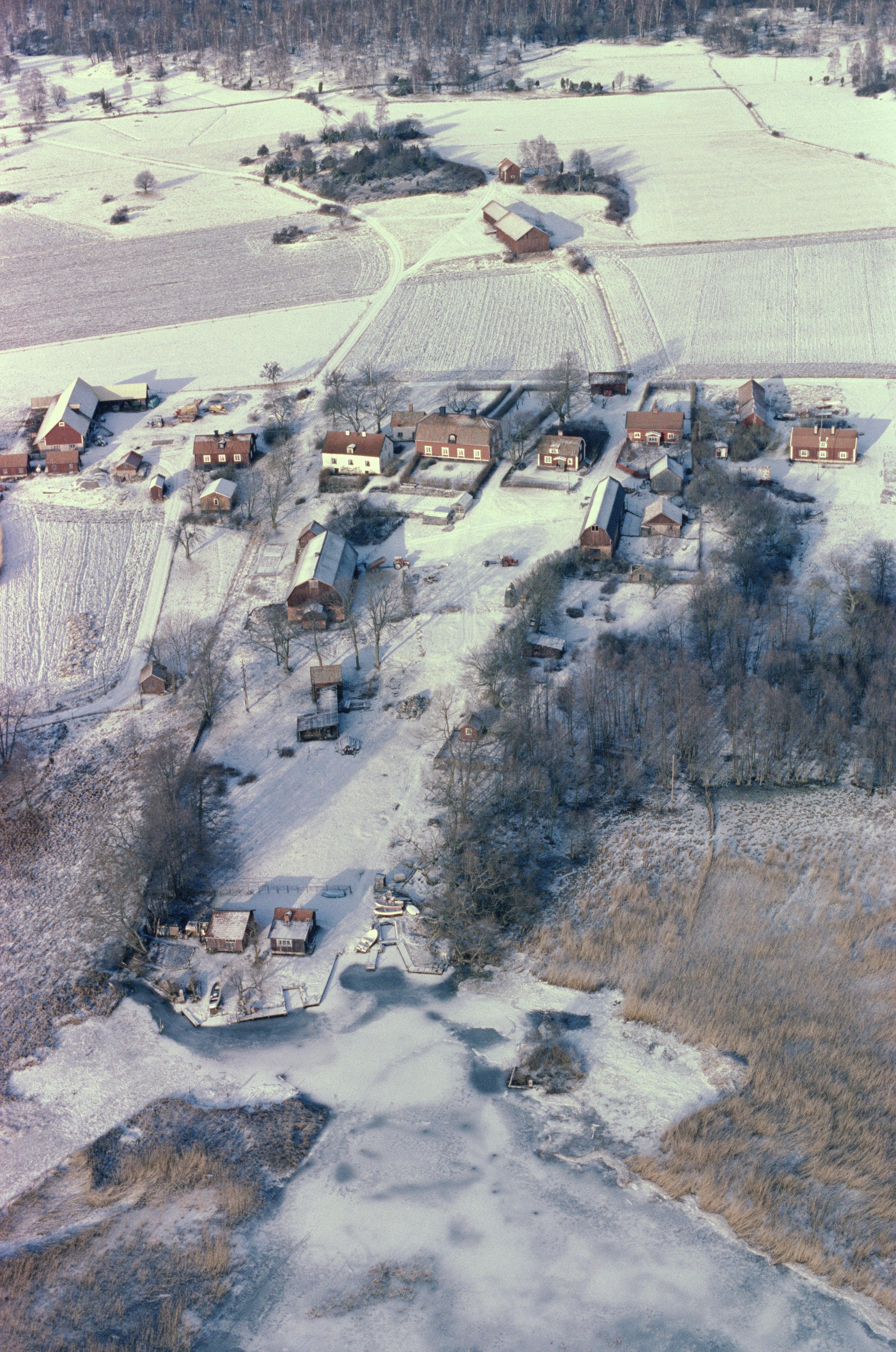 Jan Norrman, Adelsö 255:1