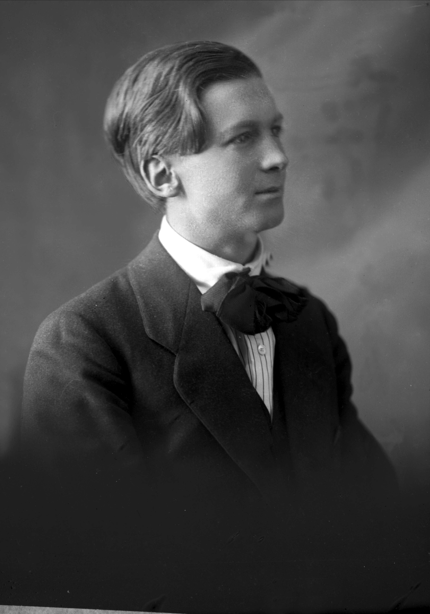Gustav Borgen, NFB.06223