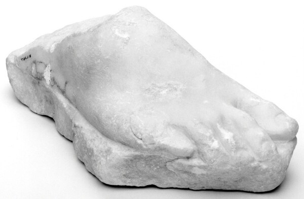 Unknown, Fragment of a Sculpture: Foot