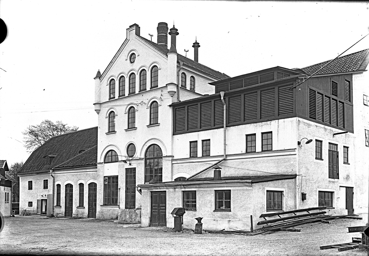 Ellert Johan Viktor Sörman, Köpings bryggeri 1933. Fotograf E Sörman.