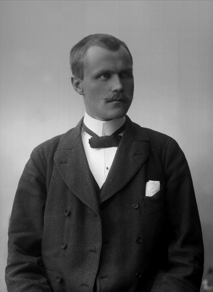 Gustav Borgen, NFB.09376
