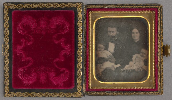Unknown, [Family Portrait of a Mother and Father with Their Two Babies]
