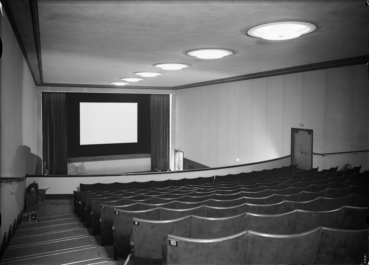 Paul Sandberg, The Salon in Grand-Biografen, Garden Street 5