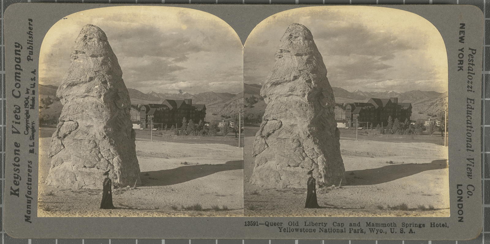 Desconegut, Queer Old Liberty Cap and Mammouth Springs Hotel, Yellostone National Park, Wyo.,U.S.A. Keystone View Company, Pestalozzi Educational View Co