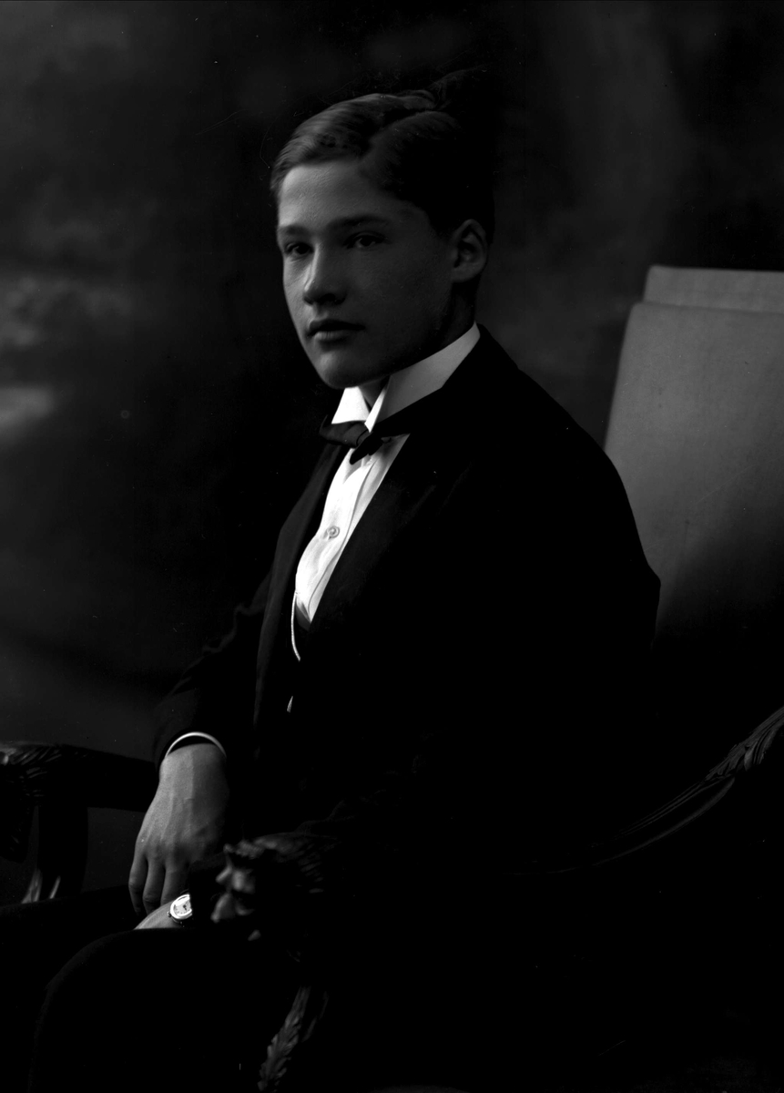 Gustav Borgen, NFB.04468