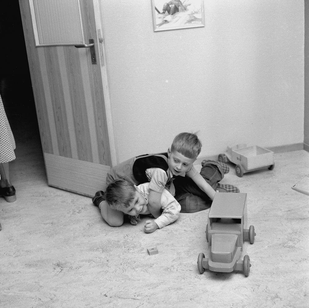 Örebro Kuriren, Daghem i Längbroparken. 17 februari 1955